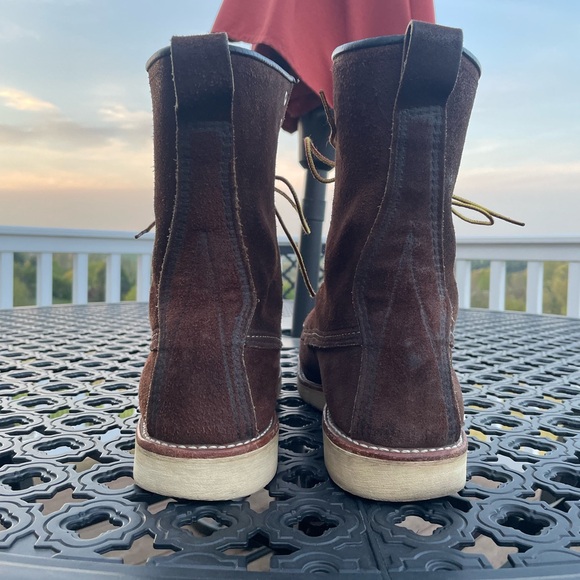 Red Wing 8” Chocolate Muleskinner Moc Toes - Picture 5 of 7